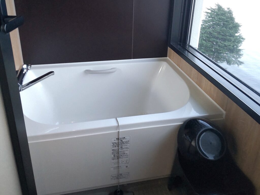 部屋にある浴槽
